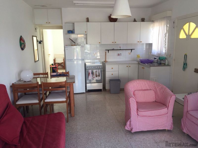 Duplex apartment for sale in Pervolia..
