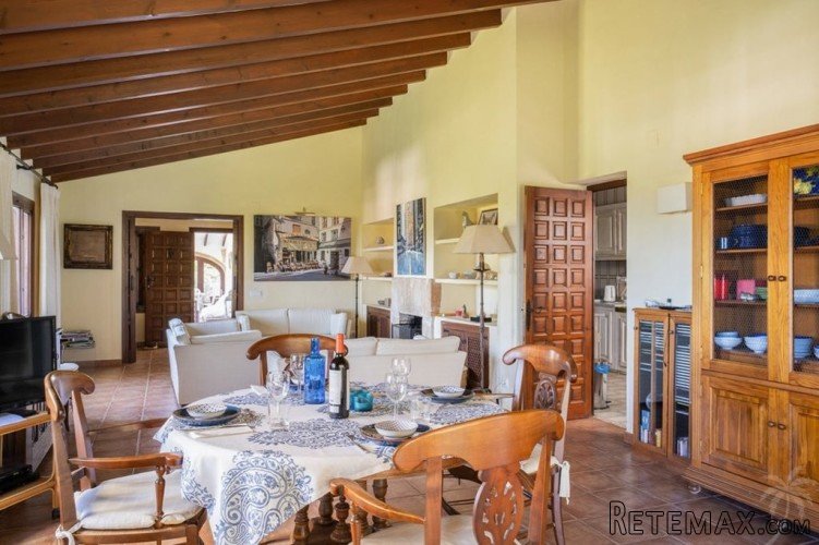 Magnificent traditional style villa on one floor with views.. - 6