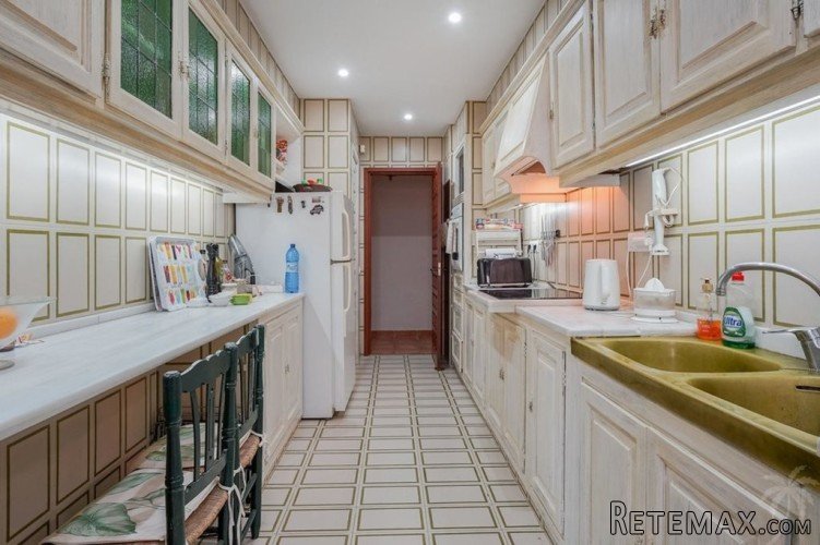 Magnificent traditional style villa on one floor with views.. - 8