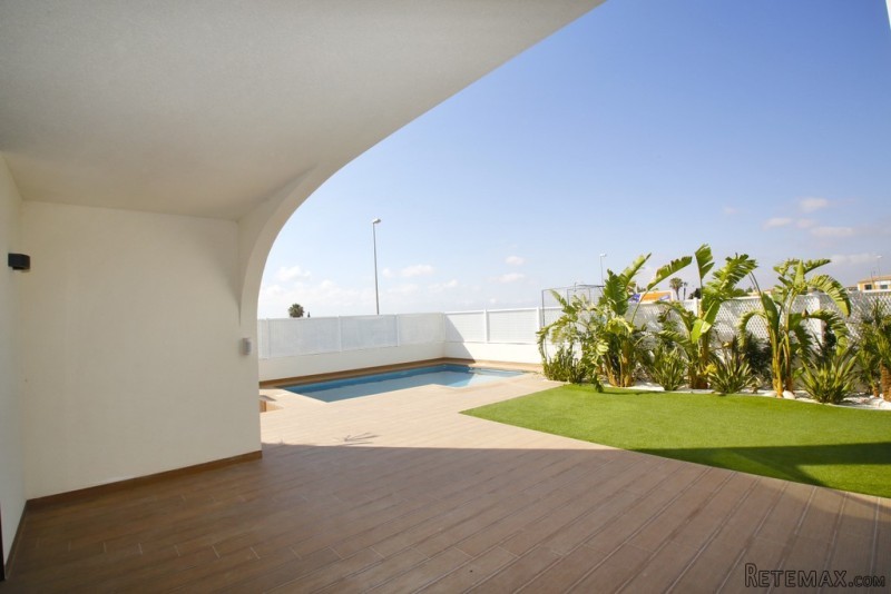 3 Bedrooms - Villa - Alicante - For Sale - 2