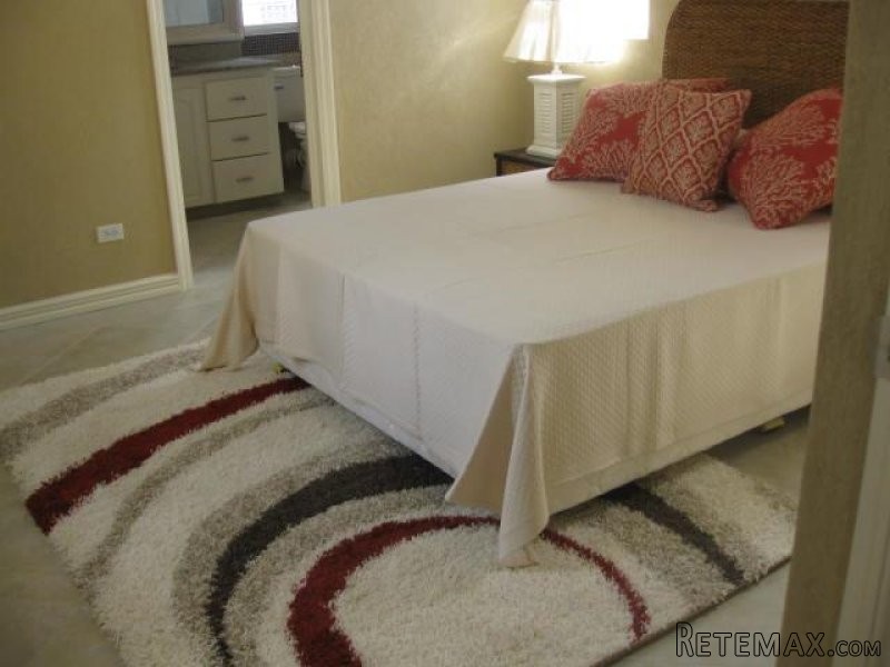 2 bedroom Property For Sale: Lodge.. - 2