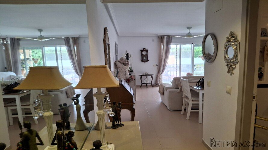 Located on the edge of the village of Teulada, this.. - 2