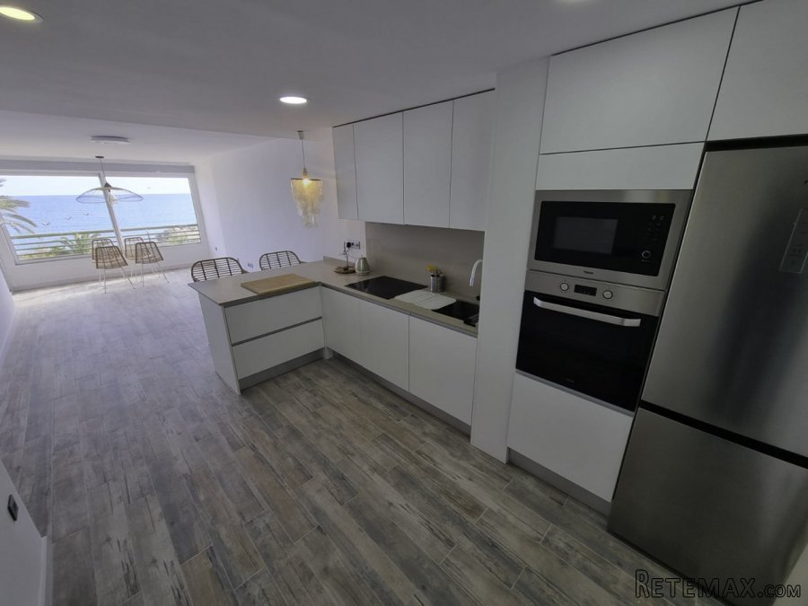 Maravilloso apartamento en primera línea de playa, recien.. - 2