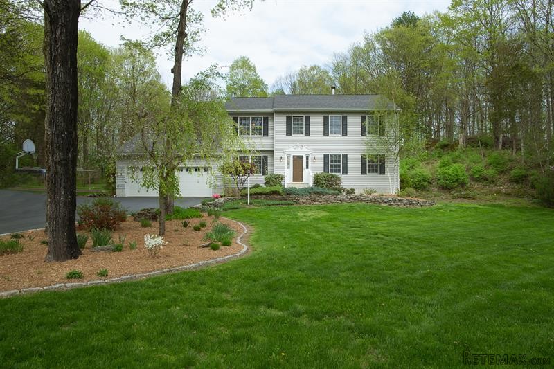 4 bedroom House For Sale: 280 Lake..