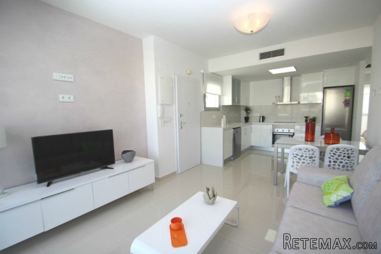 Apartment Property Type: &nbsp;2/3 Bedrooms 2 Bathrooms.. - 3