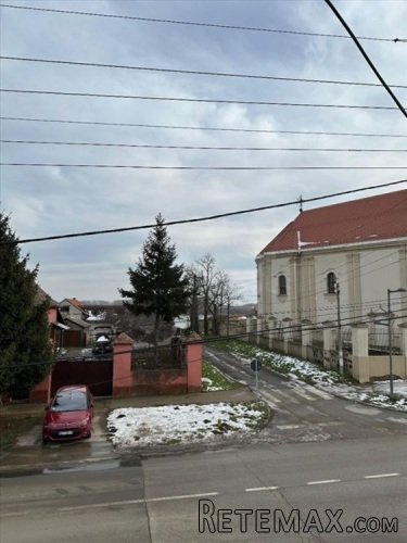Kuca u samom centru Starih Banovaca - 4