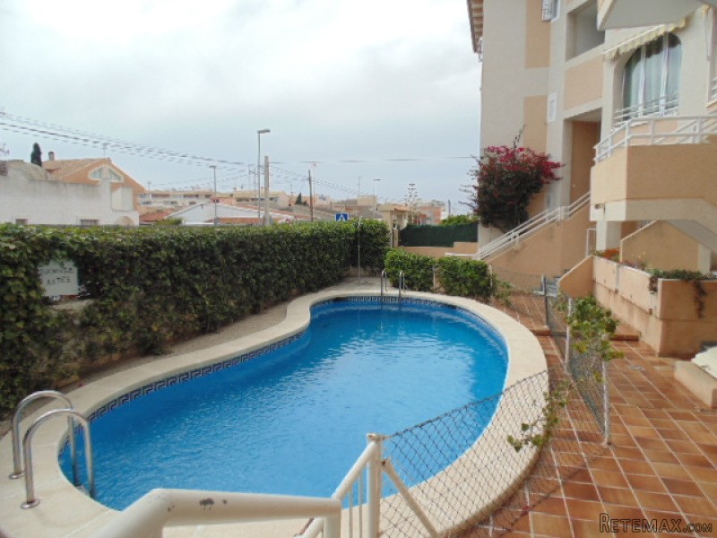 2 Bedrooms Apartment For Sale - 2