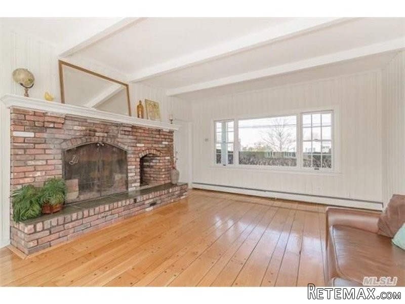4 bedroom House For Sale: 32 Angela Bay.. - 2