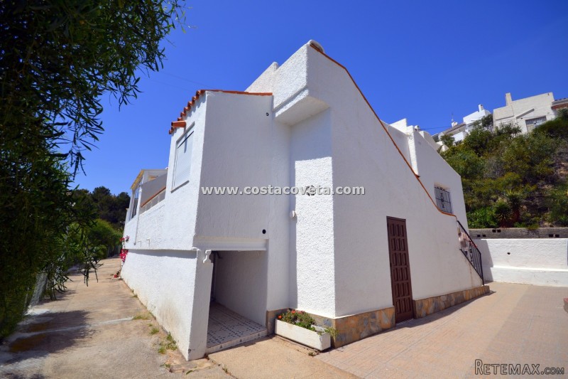Semi-Detached Bungalow In Jupiter Park..
