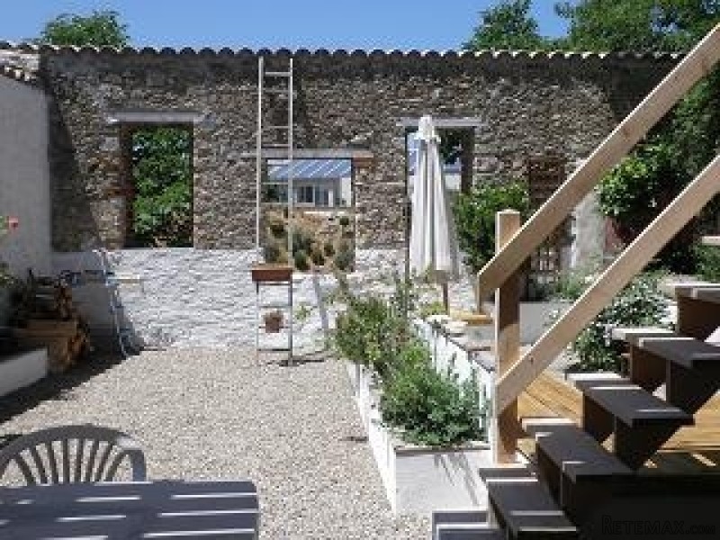 Former Barn, Fully Converted With 180.. - 2