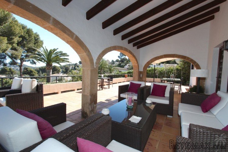 Renovated property combining the regional Mediterranean.. - 8