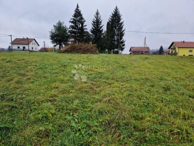 Grabovac - građevinsko zemljište na odličnoj lokaciji u bliz