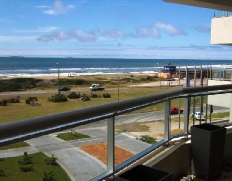 3 Bedroom Apartment - For Sale - Brava