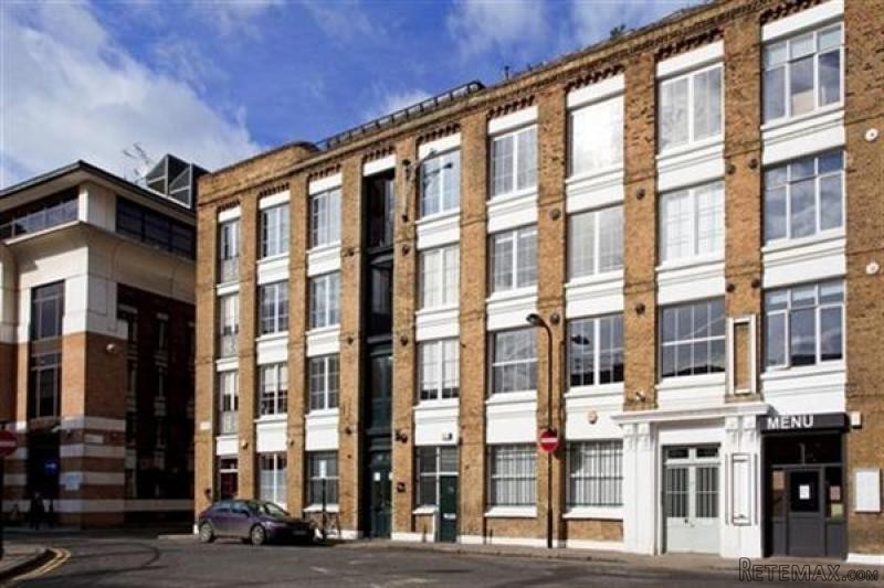 Luke Street, EC2A - 2