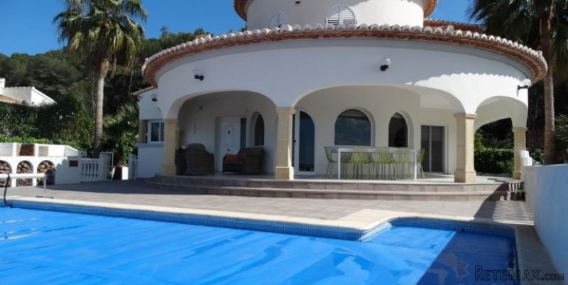 Beautiful 4 Bedroom villa in javea