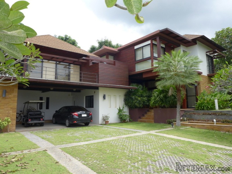 Horseshoe Point near Pattaya: 4 bedroom..