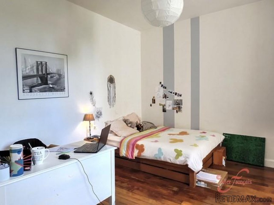 St Céré (Lot) - Chateau 'en-ville' with numerous options. L.. - 5