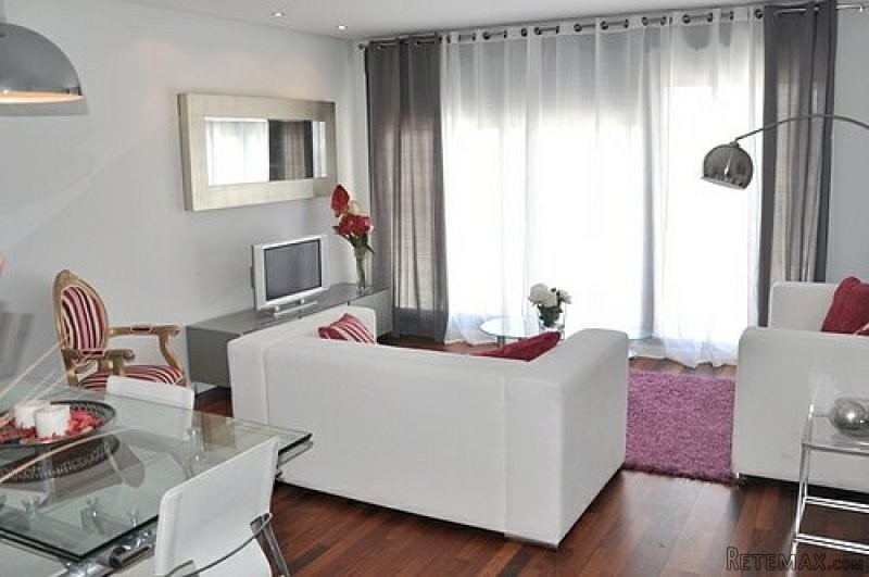 2 BED APARTMENT BY THE BEACH - 2