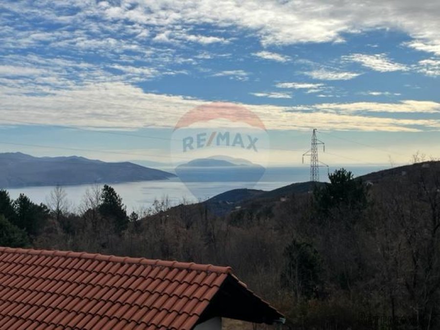 Mošćenička draga, bliža okolica, samostojeća kuća 195 m2, pr - 10