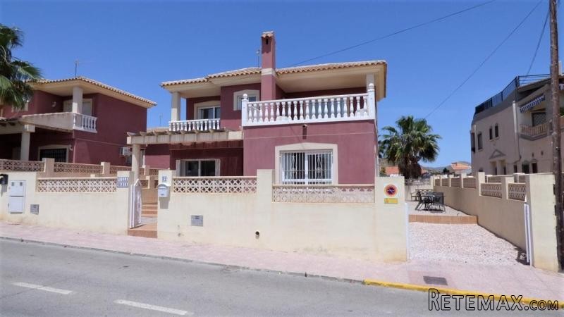 3 Bedrooms - Detached - Murcia - For..