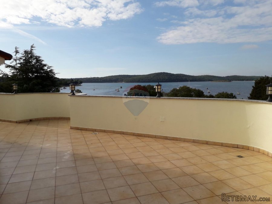 Ista, Medulin, apartmanska kuća sa bazenom 150m od mora - 2
