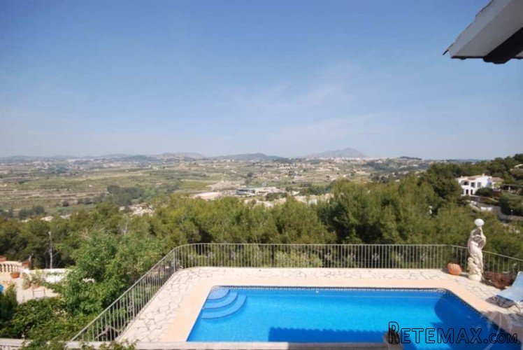 Perfectly maintained villa with beautiful open view in a.. - 2