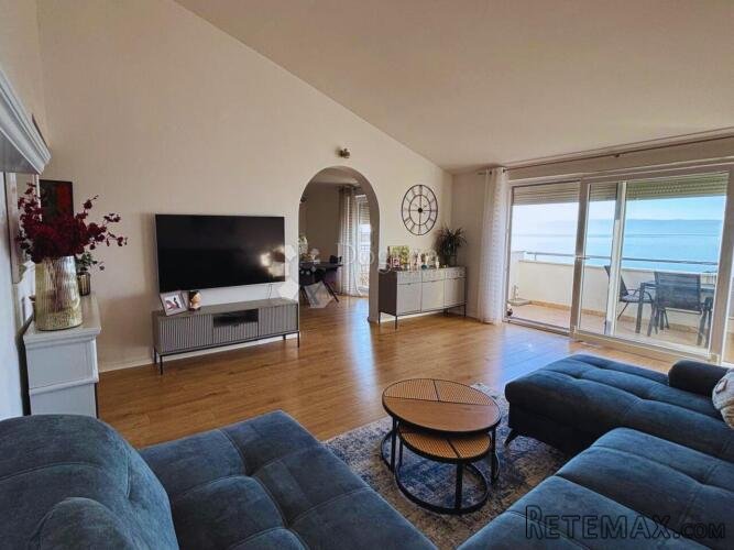 Investicijska prilika u Žnjanu – 119 m², 2 stana u jednom, 2 - 3