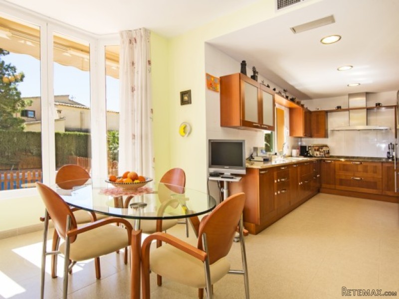 Quality Villa In Tranquil Area Close To.. - 2