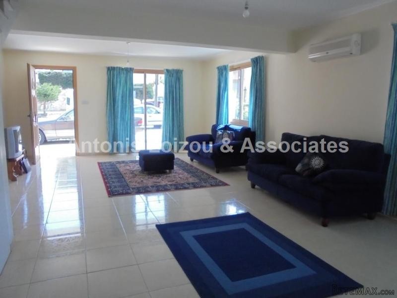 3 Bed Semi Detached House Emba - 2