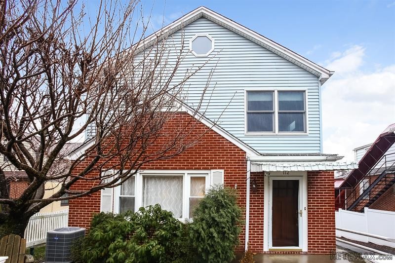 5 bedroom House For Sale: 112..