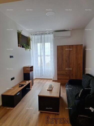 Moderno uređen stan s pogledom na more – Pula, Stoja