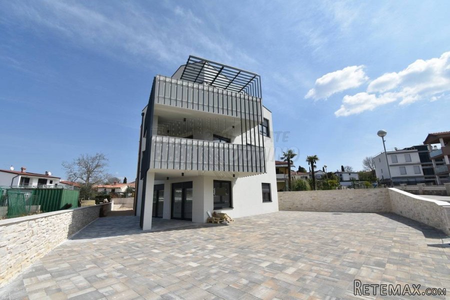 Apartman u prizemlju samo 150m od mora! - 10