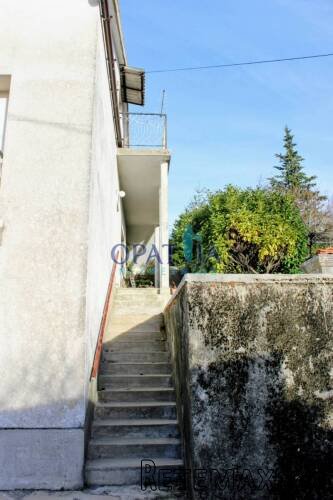 Viškovo - autohtona dvojna kuća s pogledom na more - 2