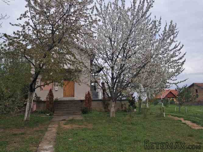 Vikendica na Fruškoj gori, 156m2 - 2