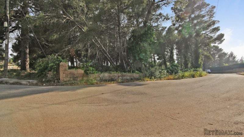 Large building plot in Javea