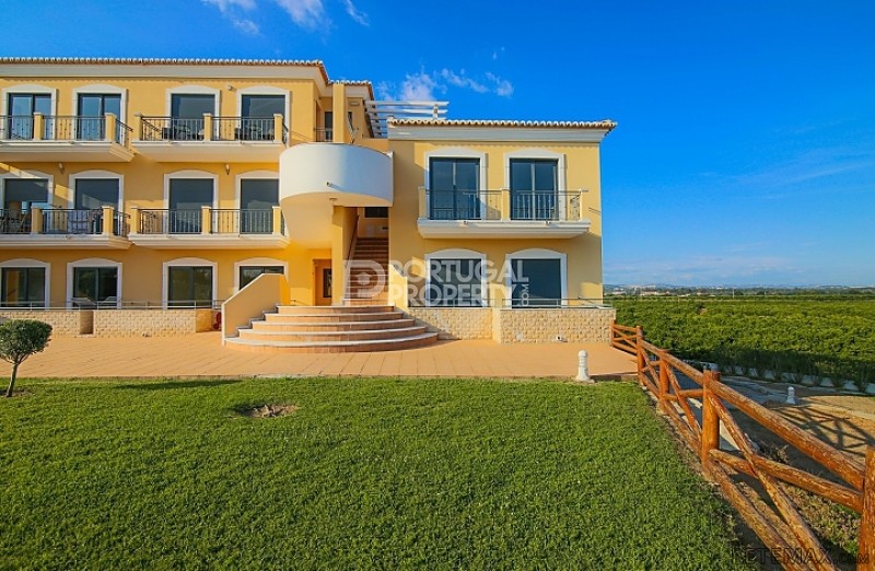 2 Bed apartment in nice condominium.. - 2