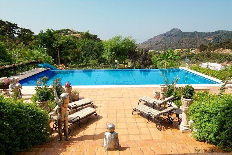 9 Bedrooms - Villas - Malaga - For Sale - 2