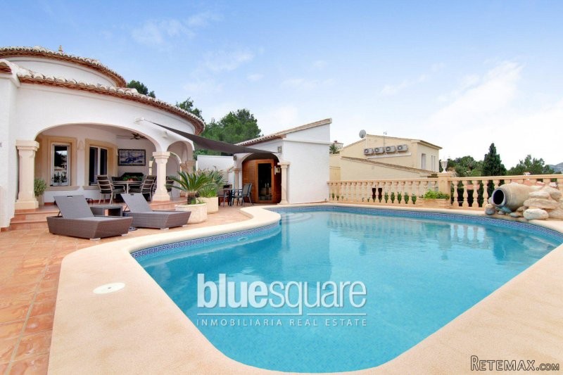 Superb Mellini Colonial Style Villa - 2