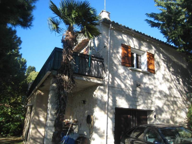 Villa With Great Views Close To The..