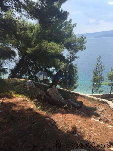 Omiš, Stanići, privatna plaža, konoba, 1800m2, 8 apartmana - 8