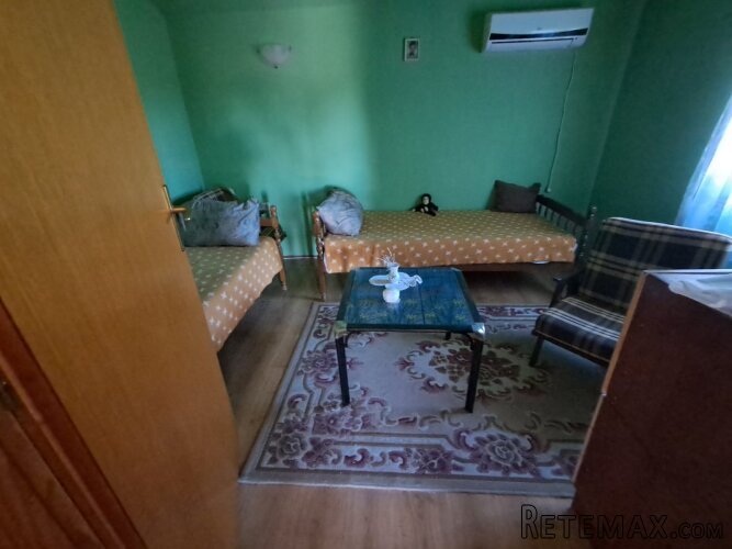 Vikendica na Fruškoj gori, 156m2 - 9