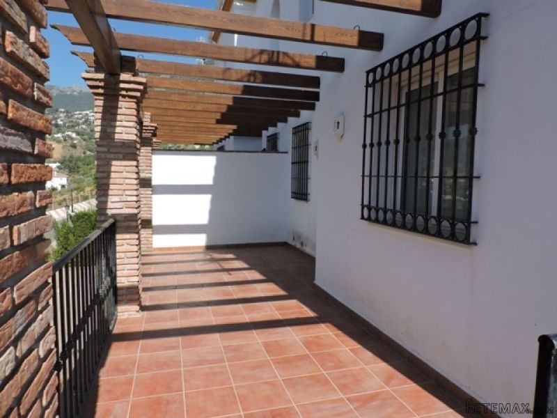 3 bedroom, 3 bathroom Townhouse, (build.. - 2