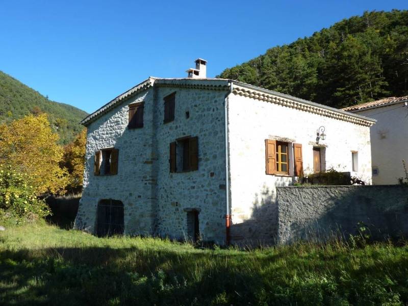 Stone House In Beautiful Setting