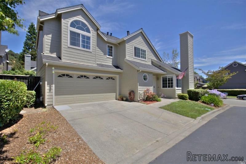 3 bedroom House For Sale: 230 Ignacio..