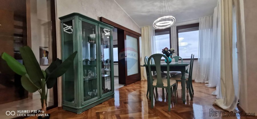 OPATIJA, IČIĆI, STAN 130m2, POGLED NA MORE, BAZEN, TAVERNA S - 2