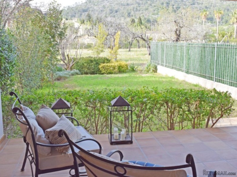 Beautiful Semi-Detached At The..