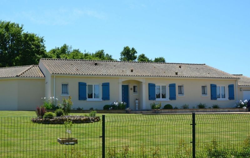 Sale House Luchat (17600)