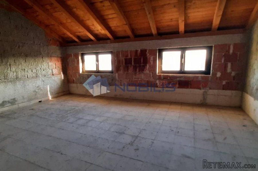 Šibenik, Pirovac, kuća 260m2m2, 100m od mora, pogled - 8