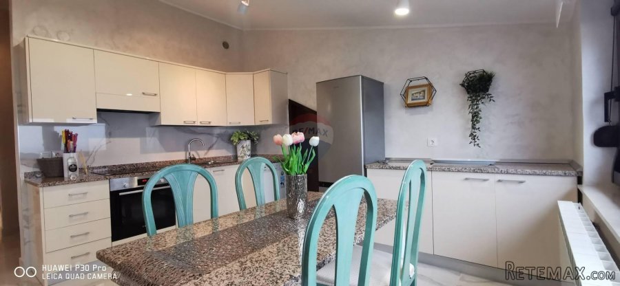 OPATIJA, IČIĆI, STAN 130m2, POGLED NA MORE, BAZEN, TAVERNA S - 9