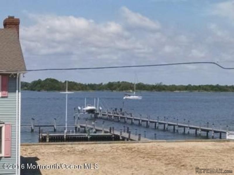 5 bedroom Detached House For Sale: 1117.. - 2
